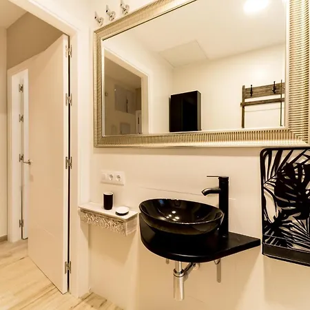 아파트 Capitan 3 카디스